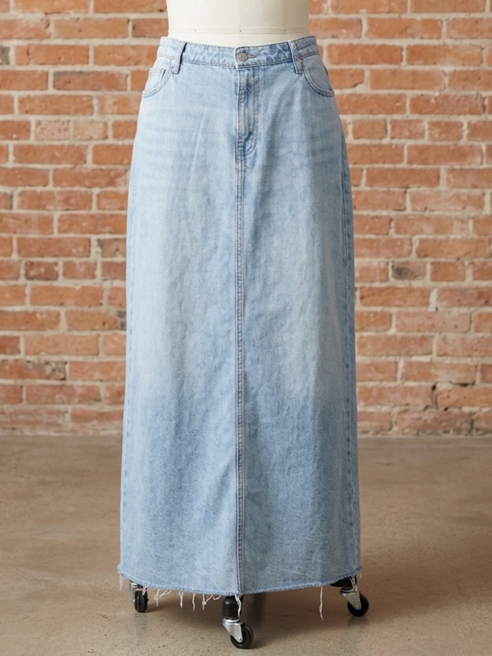 H&M Lightwash Denim Jean Skirt XXL
